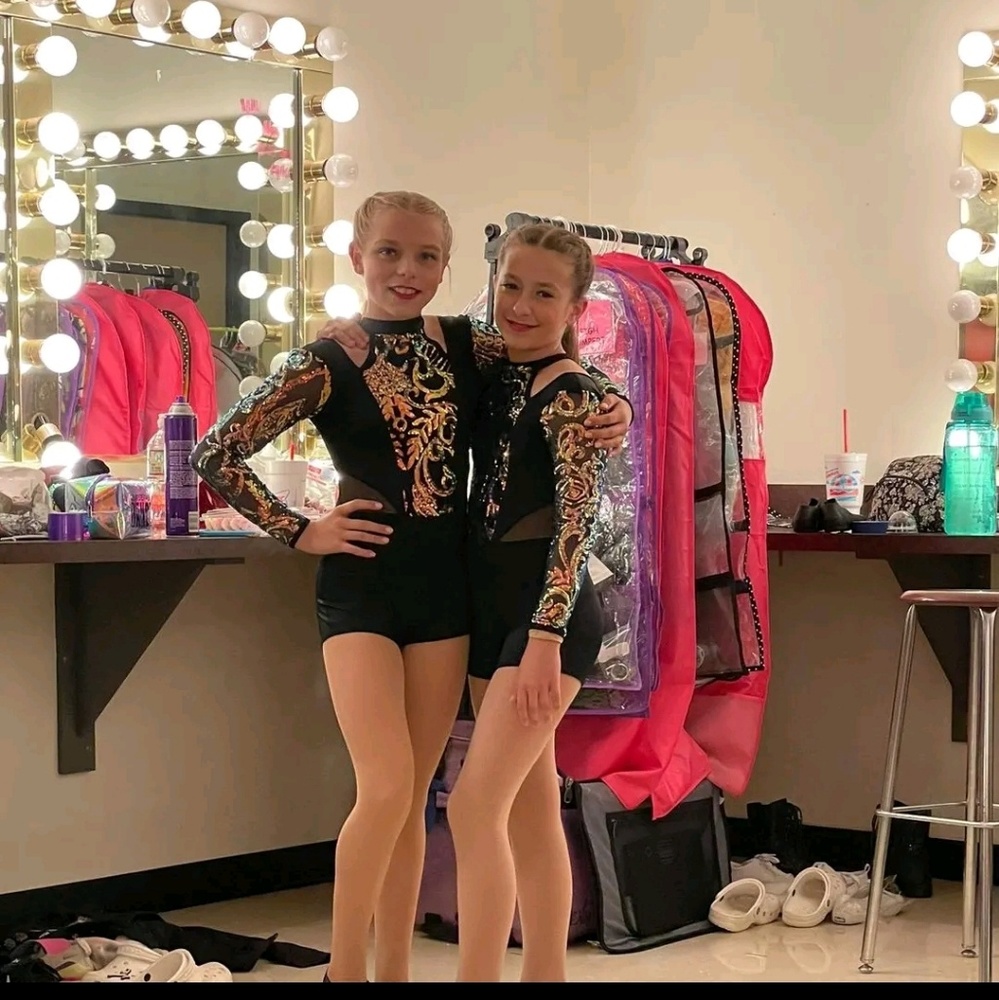 Meet your Posher, Chloe